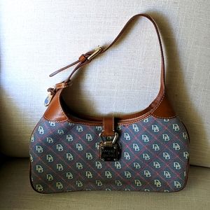 Dooney & Bourke